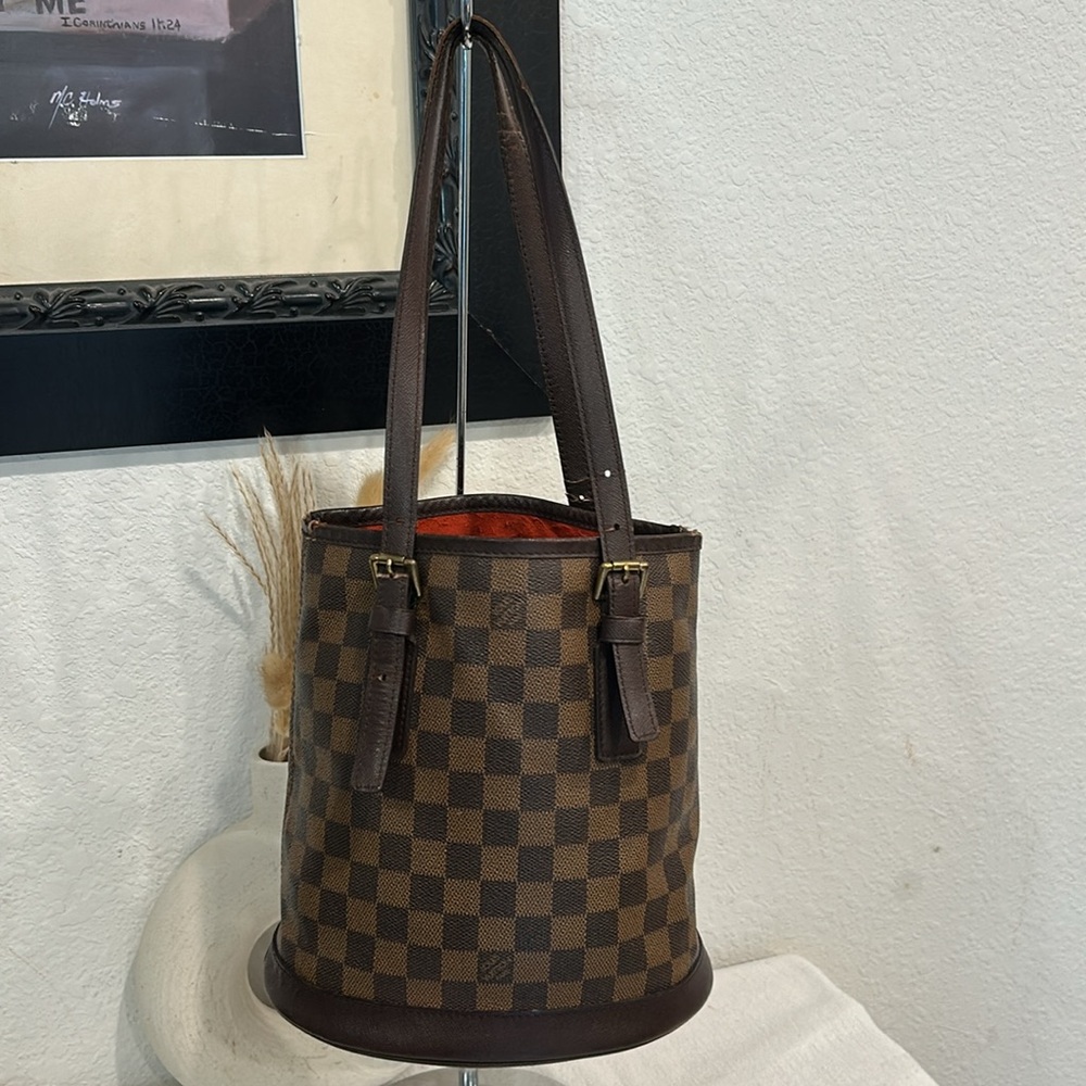 Louis Vuitton Damier Ebene mini Bucket Bag